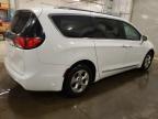 2017 Chrysler Pacifica Touring L Plus na sprzedaż w Avon, MN - Rear End