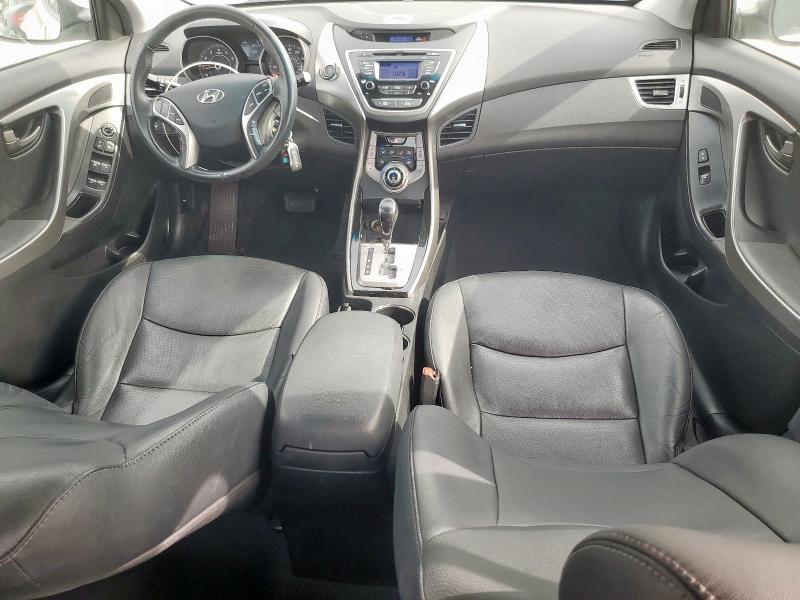  HYUNDAI ELANTRA 2013 Белый