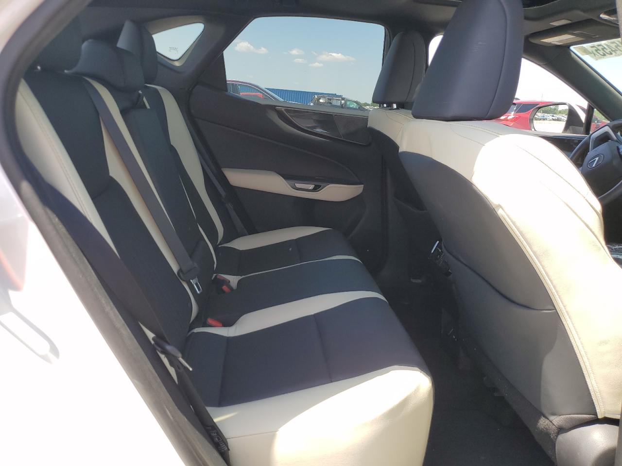 2022 Lexus Nx 350 VIN: 2T2GGCEZ4NC002510 Lot: 56745455