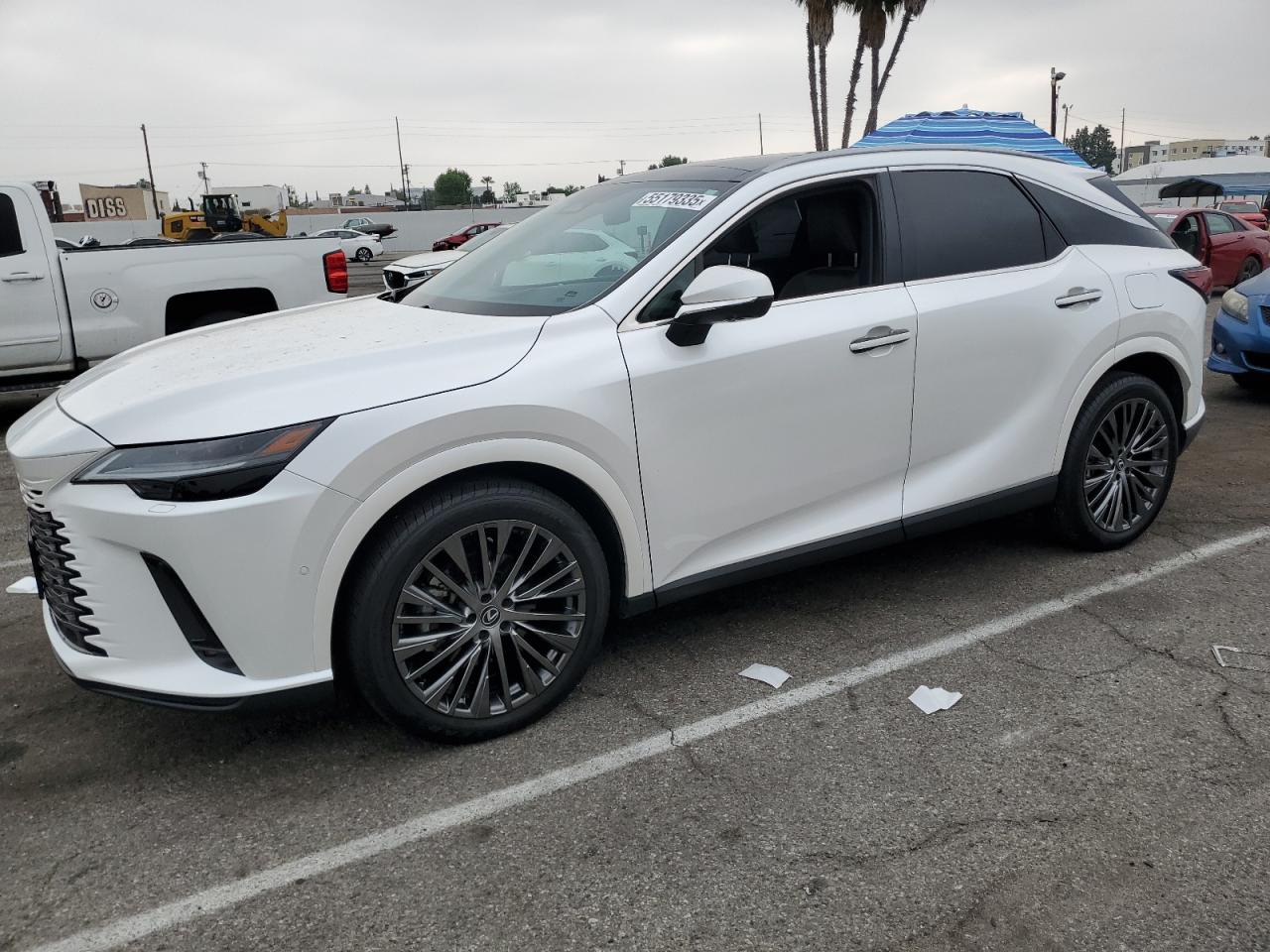 2023 Lexus Rx 350 Base for Sale in Van Nuys, CA - Burn