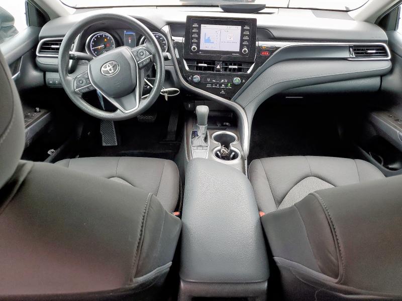  TOYOTA CAMRY 2022 Сріблястий