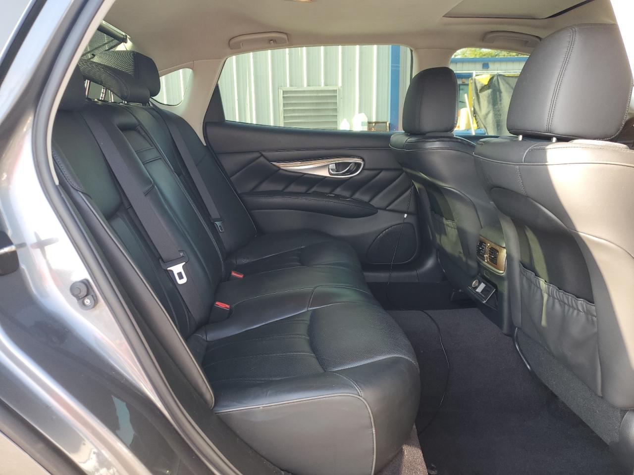 2016 Infiniti Q70L 3.7 VIN: JN1BY1PR3GM720460 Lot: 56111075