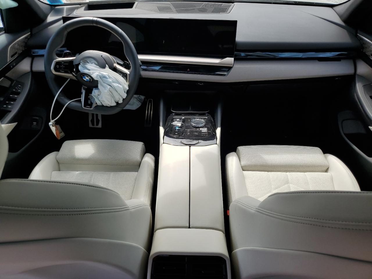 2024 BMW 540 Xi VIN: WBA63FJ03RCR13220 Lot: 56892445
