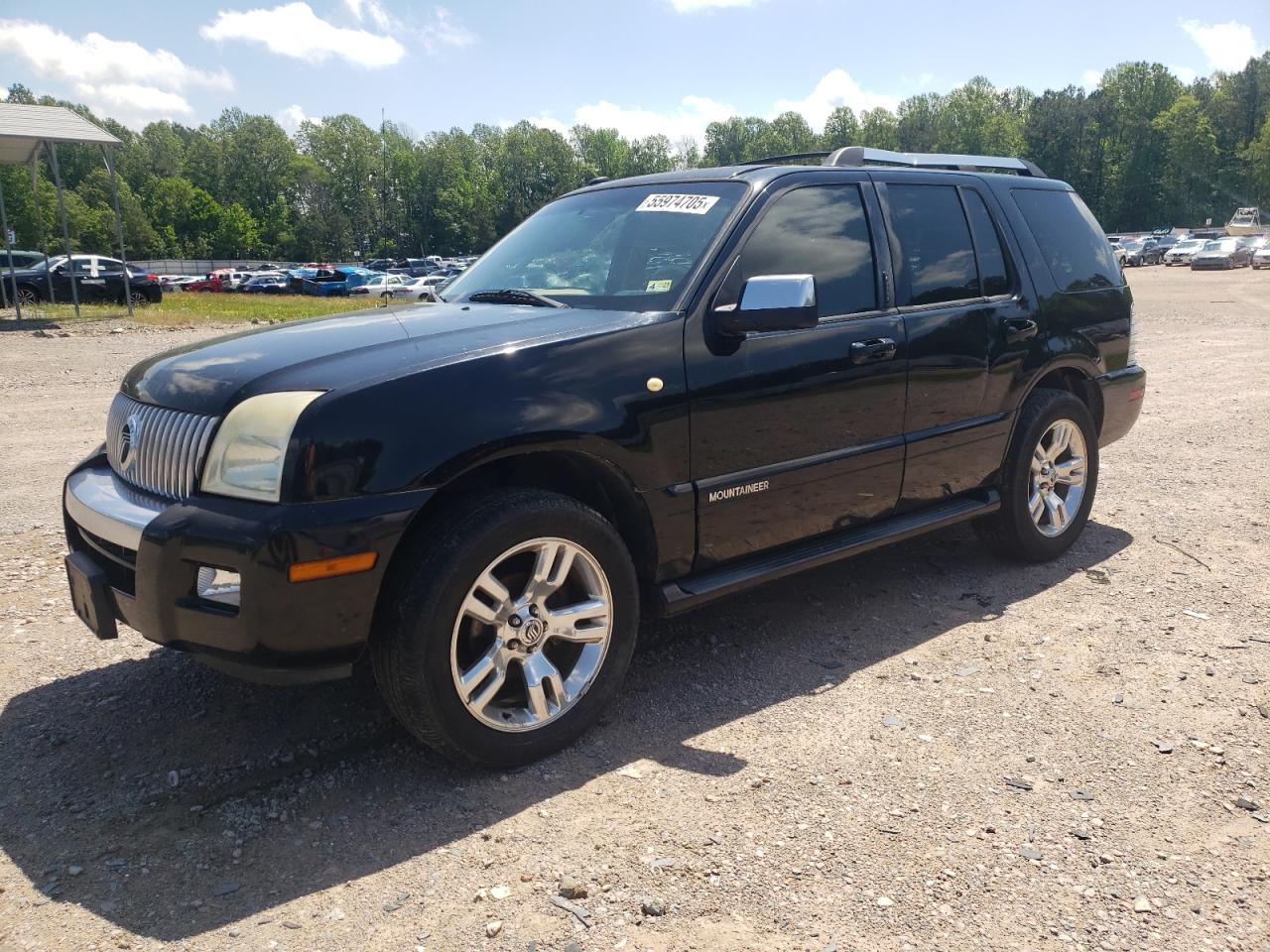 2008 Mercury Mountaineer Premier for Sale in Charles City, VA - Side
