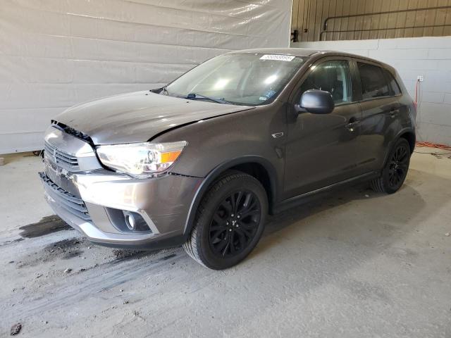  MITSUBISHI OUTLANDER 2017 Коричневий