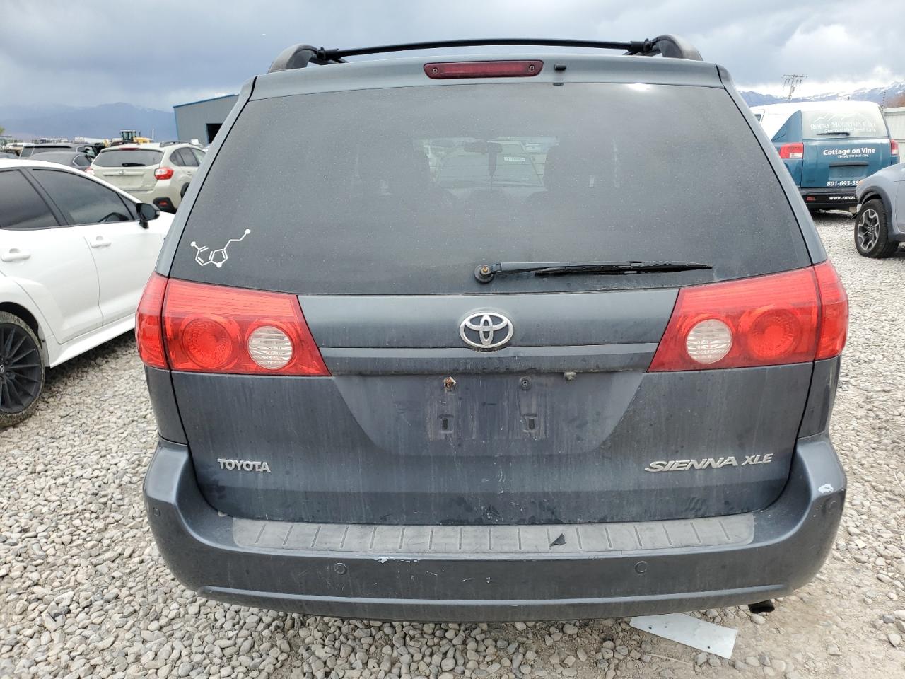 2010 Toyota Sienna Xle VIN: 5TDYK4CCXAS318698 Lot: 57364815