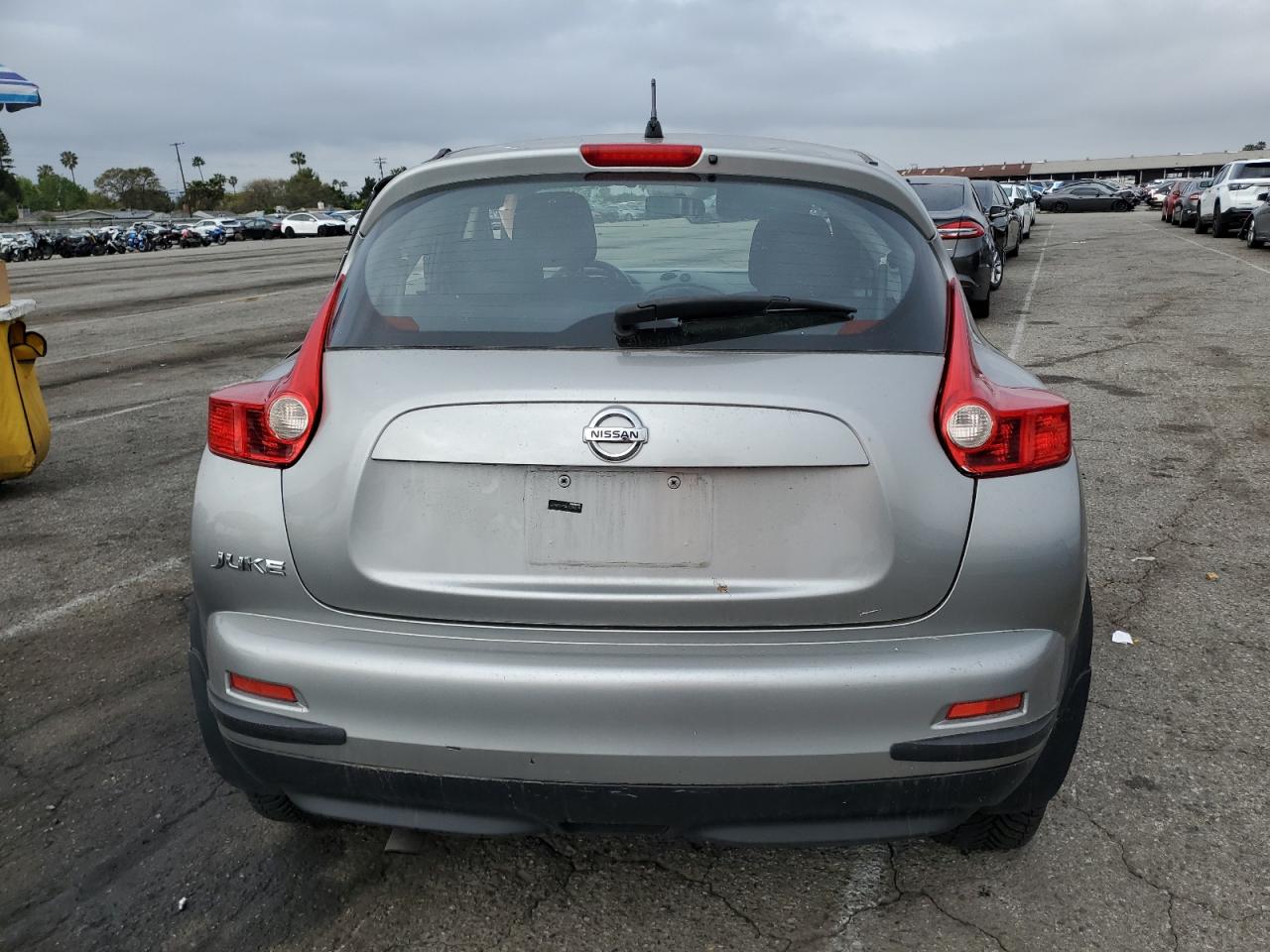 2011 Nissan Juke S VIN: JN8AF5MR3BT020628 Lot: 55695385