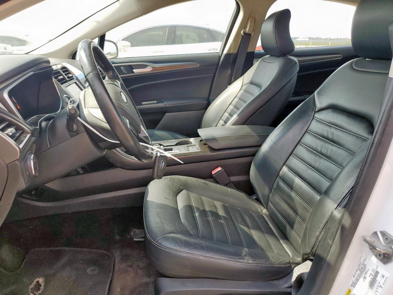 2018 Ford Fusion Se Hybrid VIN: 3FA6P0LU5JR118752 Lot: 54037825