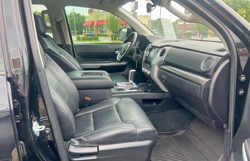  TOYOTA TUNDRA 2021 Czarny