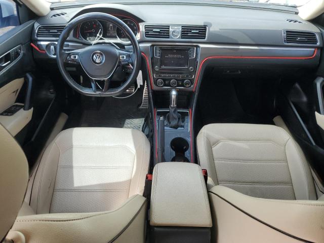  VOLKSWAGEN PASSAT 2017 Biały