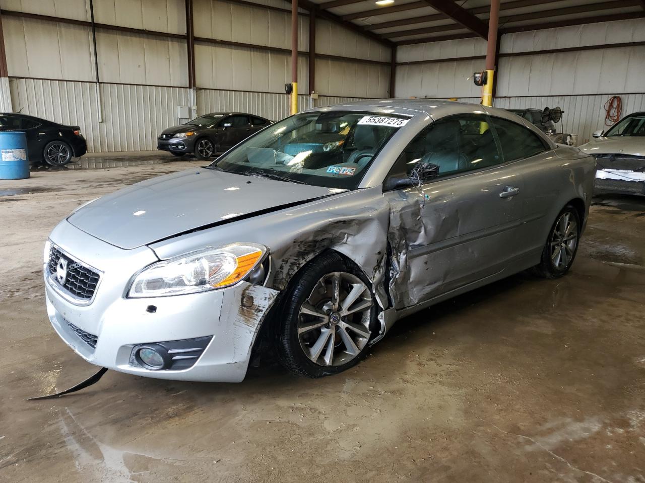 2011 Volvo C70 T5