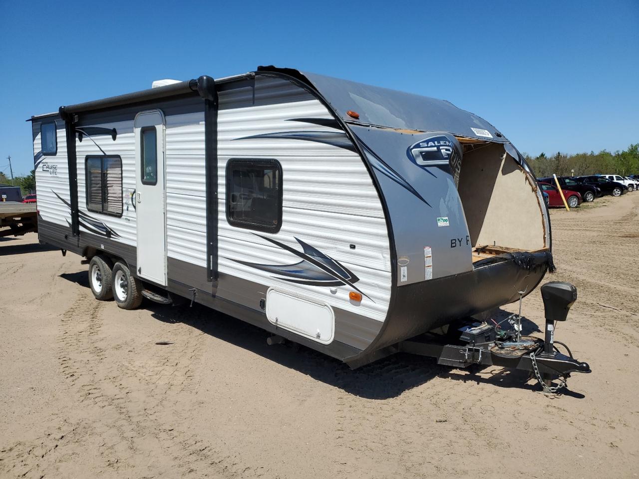 2016 Foresriver Salem Crui for Sale in Kincheloe, MI - Front End