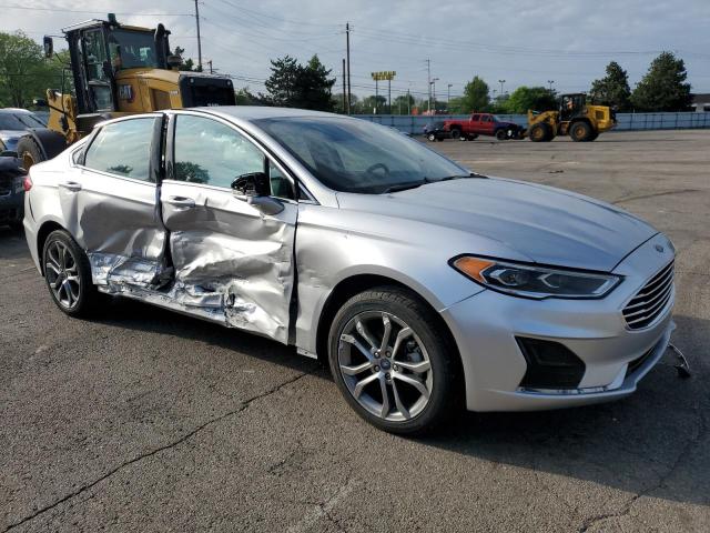  FORD FUSION 2019 Серебристый