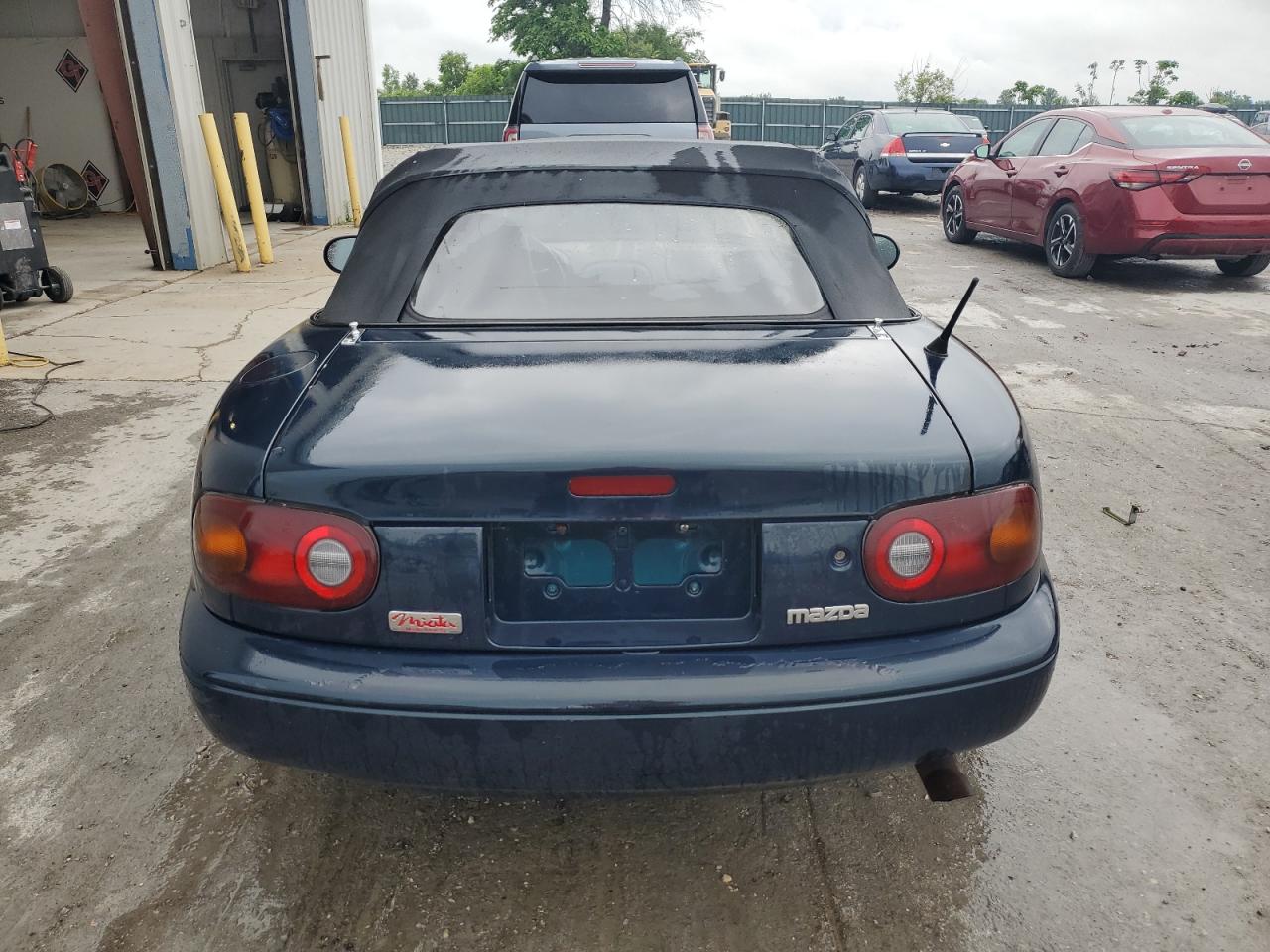 1996 Mazda Mx-5 Miata VIN: JM1NA3531T0718068 Lot: 56614065