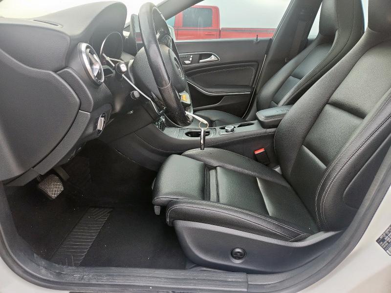  MERCEDES-BENZ CLA-CLASS 2019 Білий