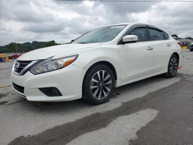 NISSAN ALTIMA 2017 Biały