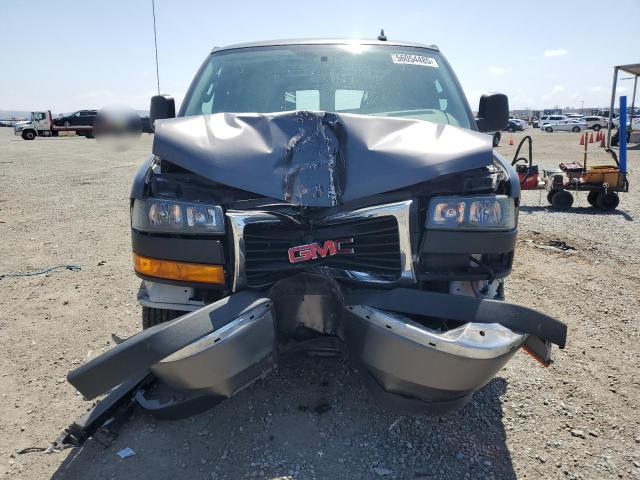 GMC SAVANA 2023 Сірий