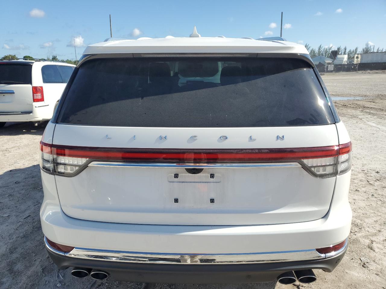 2020 Lincoln Aviator Reserve VIN: 5LM5J7WCXLGL10805 Lot: 56521375
