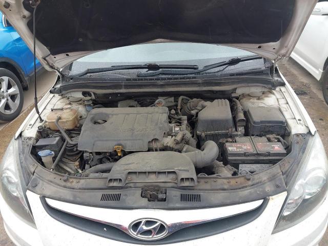 2011 HYUNDAI I30 COMFOR