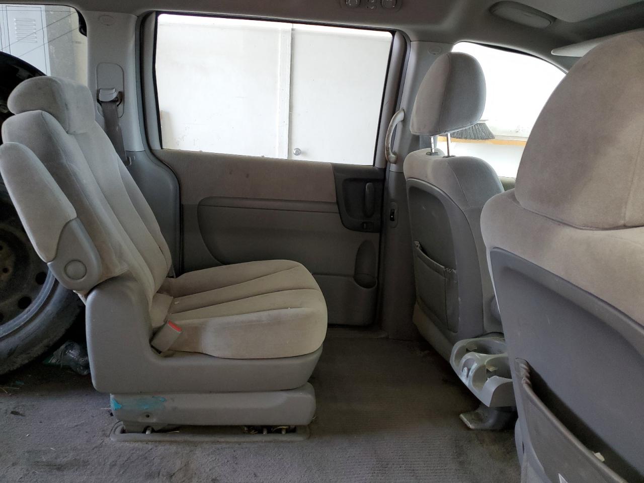 2006 Kia Sedona Ex VIN: KNDMB233766050073 Lot: 56352225