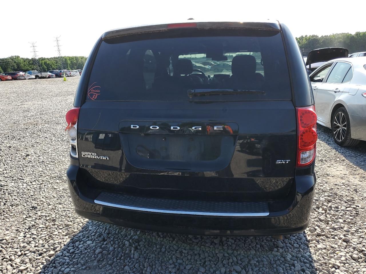 2018 Dodge Grand Caravan Sxt VIN: 2C4RDGCG2JR259352 Lot: 58176685