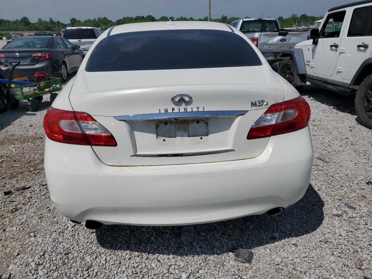 2011 Infiniti M37 X VIN: JN1BY1AR0BM374062 Lot: 56302235