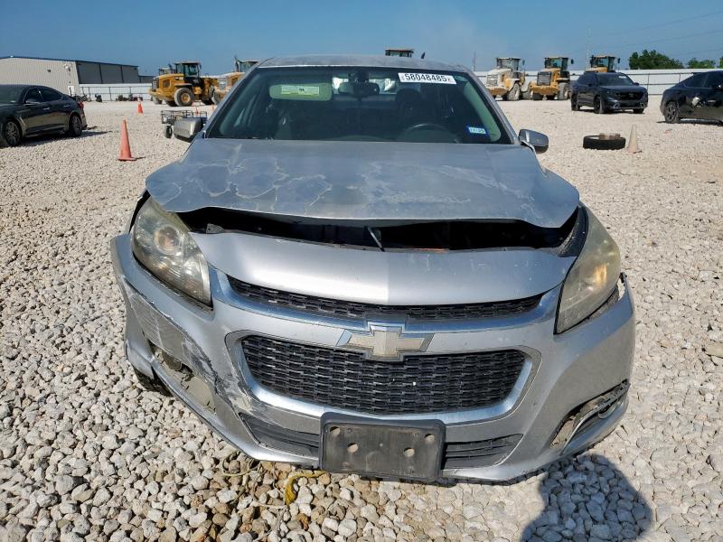  CHEVROLET MALIBU 2015 Серебристый