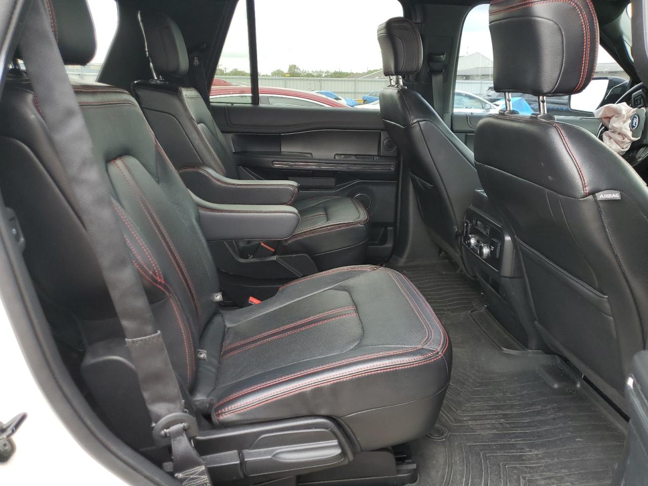 2019 Ford Expedition Limited VIN: 1FMJU2ATXKEA80924 Lot: 56537255