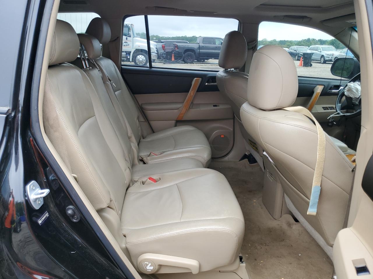 2009 Toyota Highlander Hybrid Limited VIN: JTEEW44AX92030635 Lot: 58718275