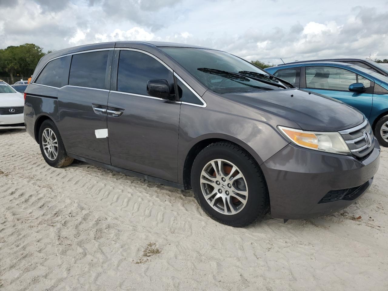 2013 Honda Odyssey - Image 4