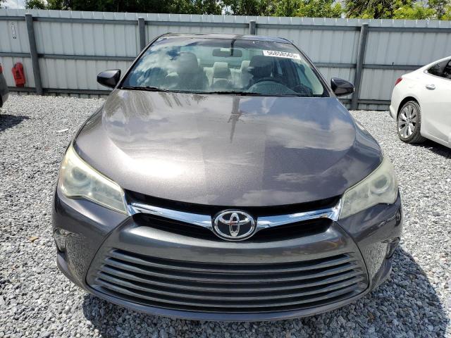  TOYOTA CAMRY 2015 Szary