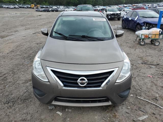Sedans NISSAN VERSA 2016 Silver