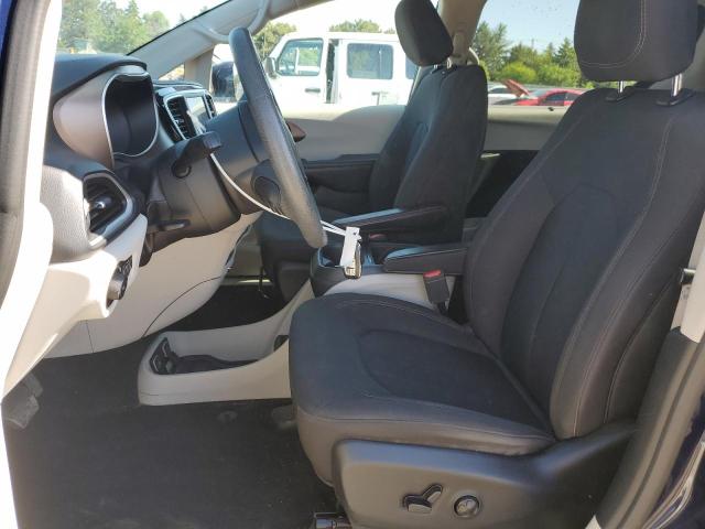  CHRYSLER PACIFICA 2018 Синий