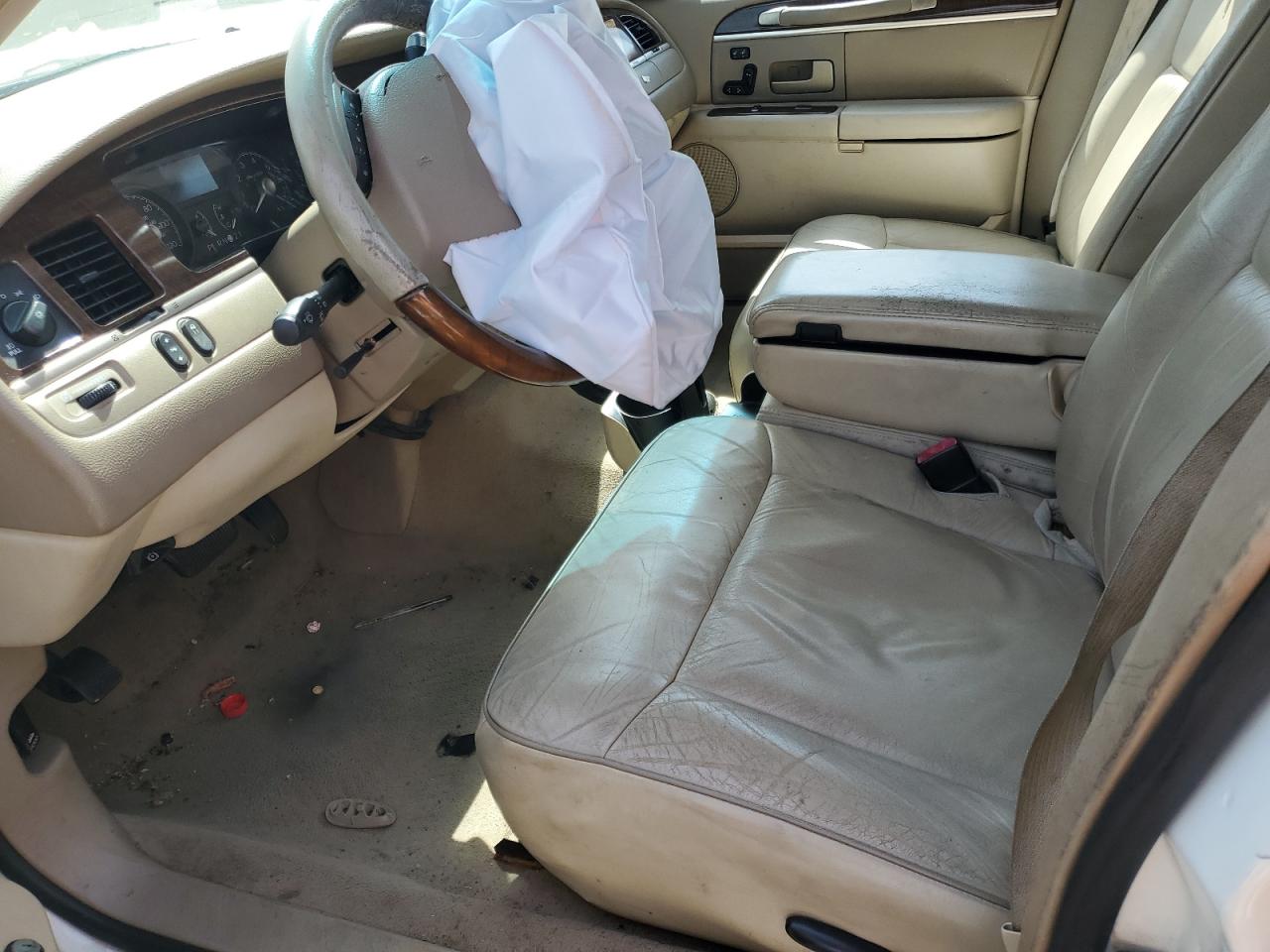 2007 Lincoln Town Car Designer VIN: 1LNHM83V27Y605657 Lot: 56682015