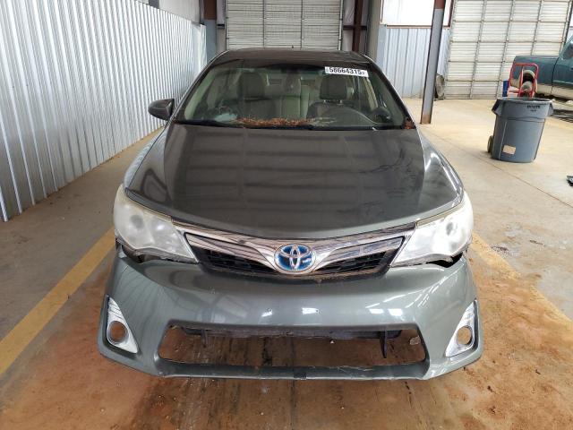  TOYOTA CAMRY 2013 Зелений