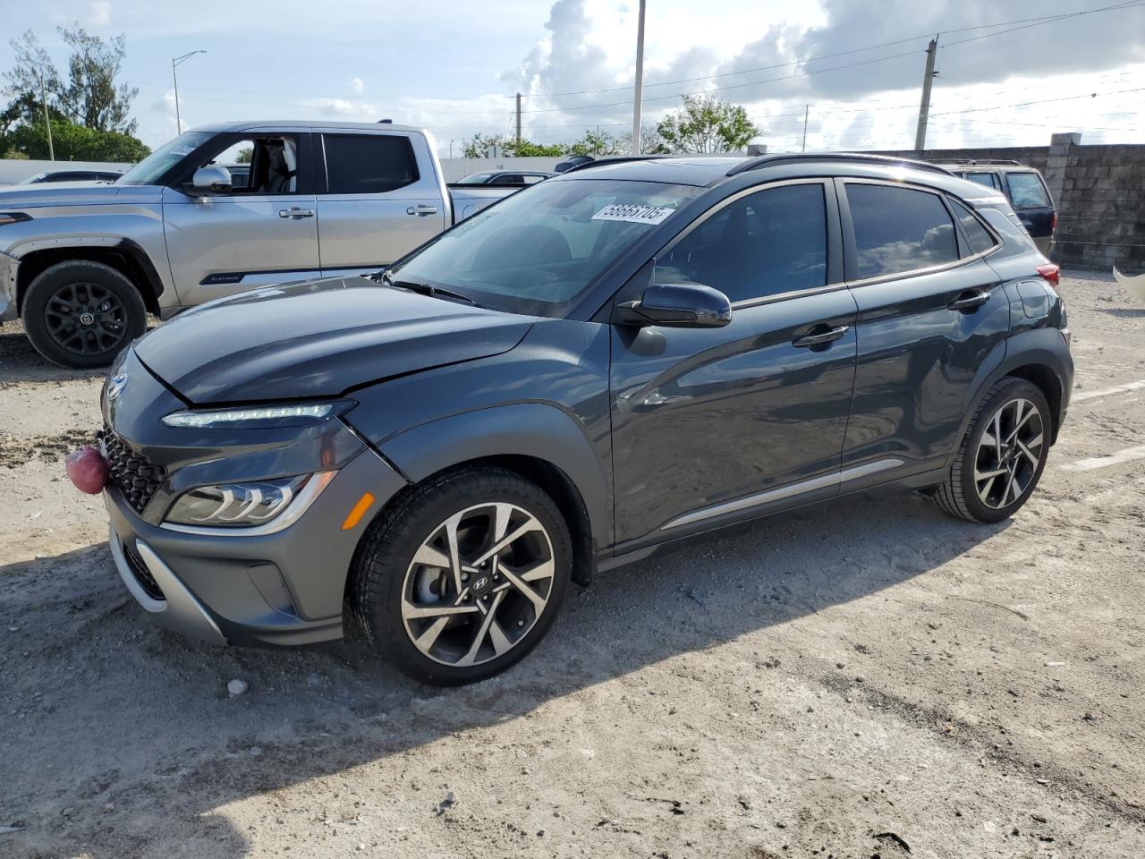 2022 Hyundai Kona Limited for Sale in Homestead, FL - Front End