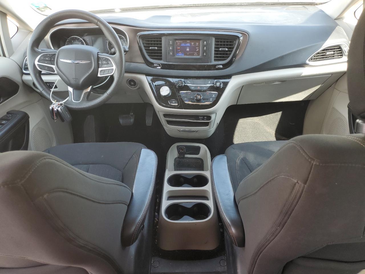 2017 Chrysler Pacifica Lx VIN: 2C4RC1CG9HR595476 Lot: 55653185