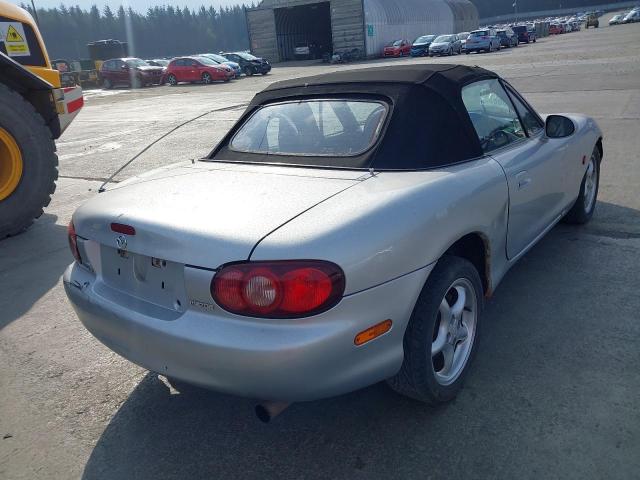 2004 MAZDA MX-5
