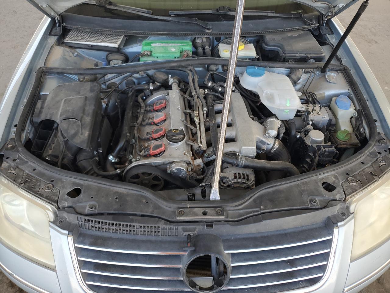 2004 Volkswagen Passat Gls VIN: WVWPD63B24P252638 Lot: 54247995
