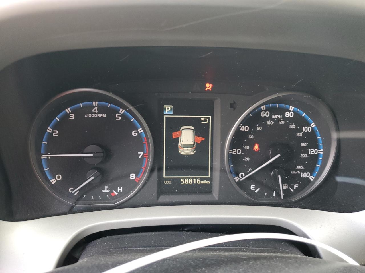 2T3ZFREV9HW359417 2017 Toyota Rav4 Le