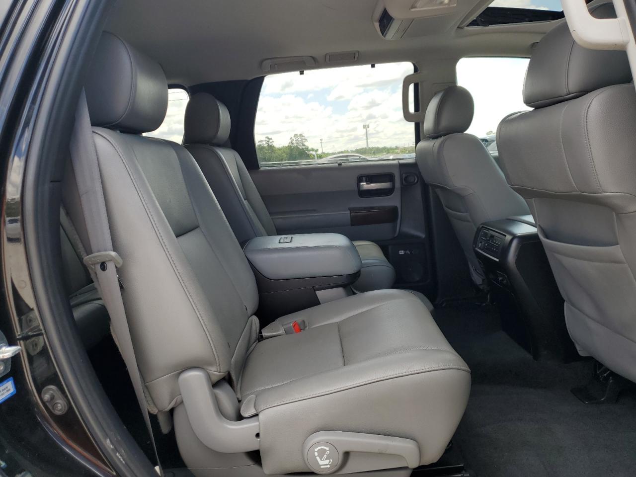 2014 Toyota Sequoia Platinum VIN: 5TDYY5G19ES054246 Lot: 56519185