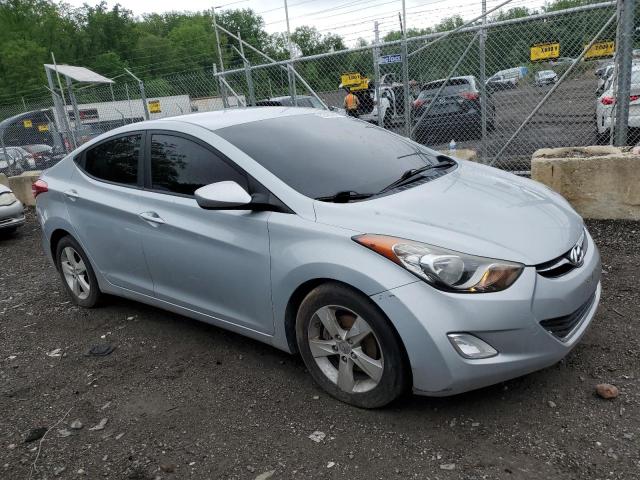 Sedans HYUNDAI ELANTRA 2012 Srebrny