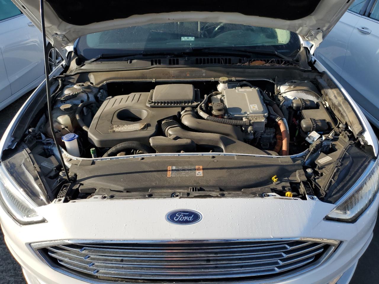 2018 Ford Fusion Se Hybrid VIN: 3FA6P0LU0JR172105 Lot: 54025265