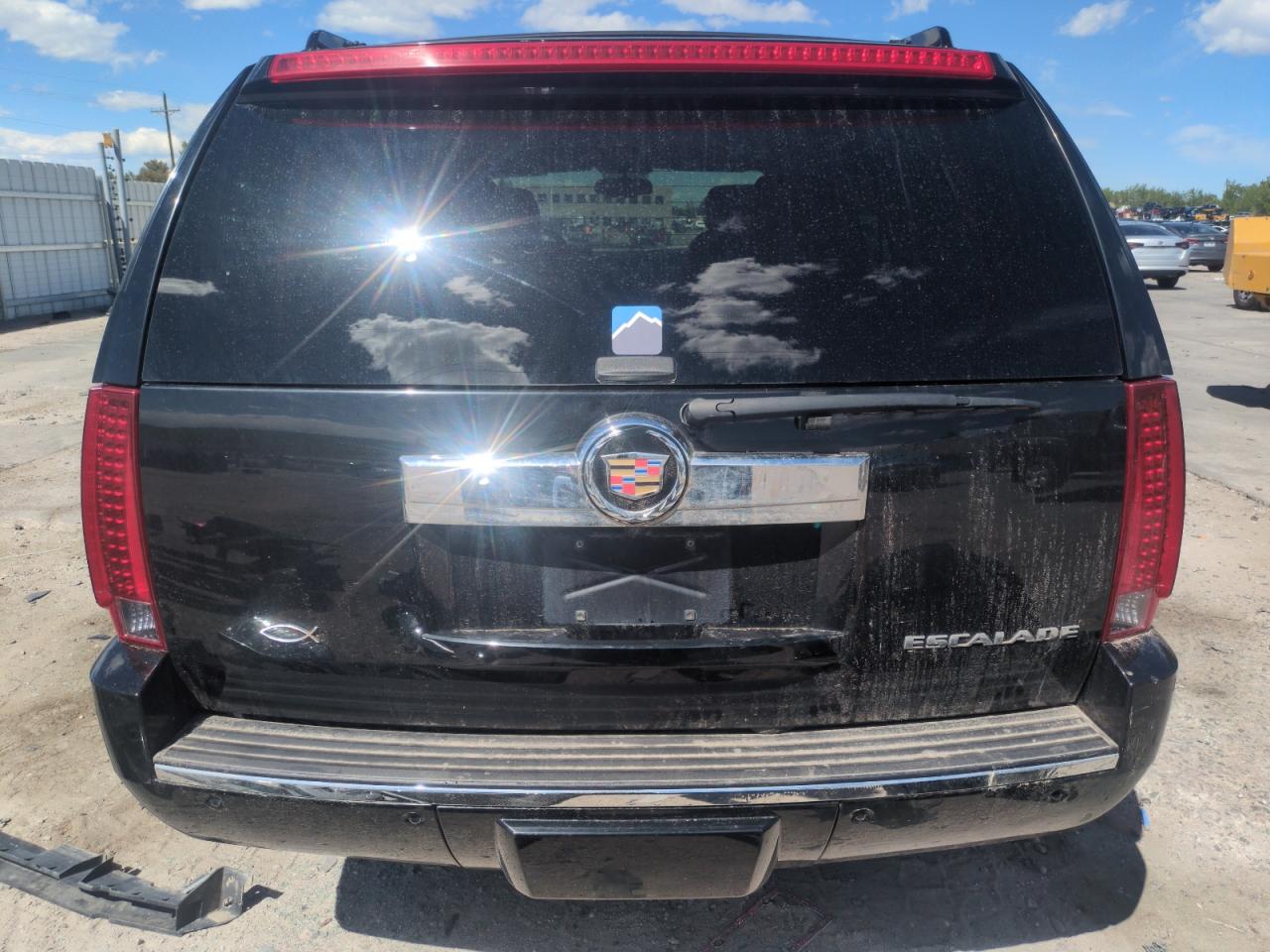 2014 Cadillac Escalade Luxury VIN: 1GYS4BEF4ER127952 Lot: 57173745