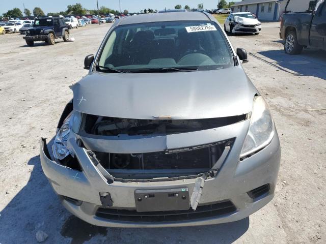 Sedans NISSAN VERSA 2014 Szary