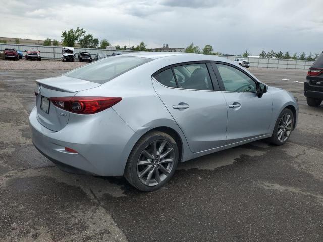  MAZDA 3 2018 Silver