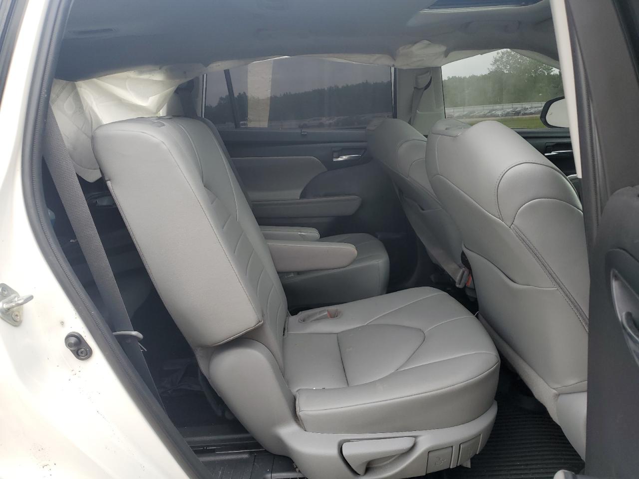 2021 Toyota Highlander Hybrid Xle VIN: 5TDGBRCH2MS059701 Lot: 57646985