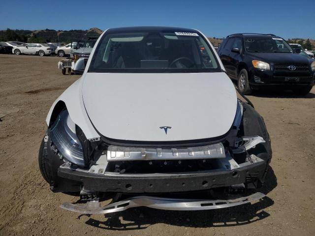 TESLA MODEL Y 2024 White