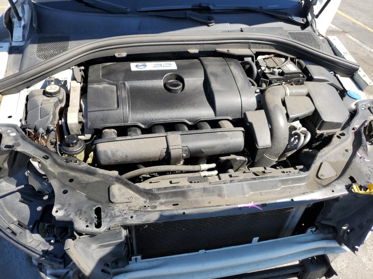 2014 Volvo Xc60 3.2 VIN: YV4952DL8E2552492 Lot: 56603625