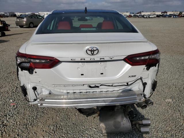  TOYOTA CAMRY 2024 White